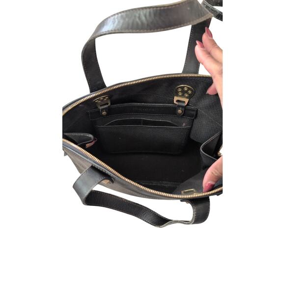 Vintage Dooney & Bourke Cabriolet Zip Satchel Black Leather - Picture 4 of 7